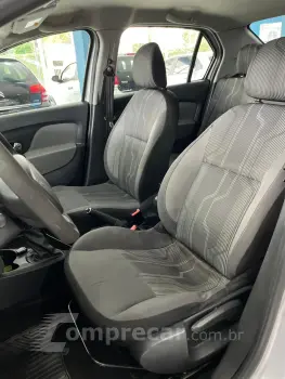 LOGAN 1.0 Authentique 16V