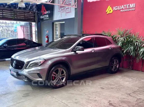 Mercedes-Benz GLA 200 1.6 CGI ENDURO 16V TURBO FLEX 4P AUTOMÁTICO 4 portas