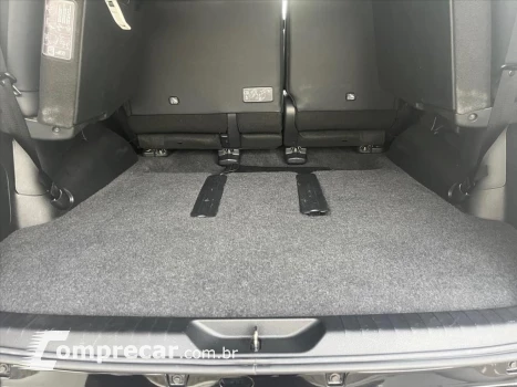 HILUX SW4 2.8 D-4D TURBO DIESEL SRX 7L 4X4 AUTOMÁ