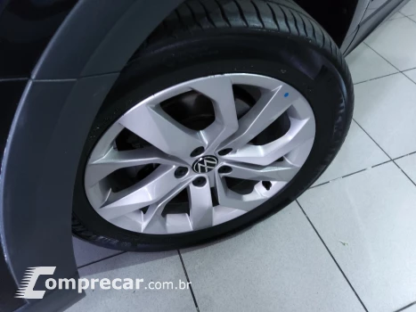 TAOS 1.4 250 TSI TOTAL FLEX COMFORTLINE AUTOMÁTICO