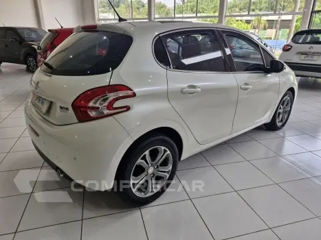208 1.6 16V 4P FLEX GRIFFE AUTOMÁTICO
