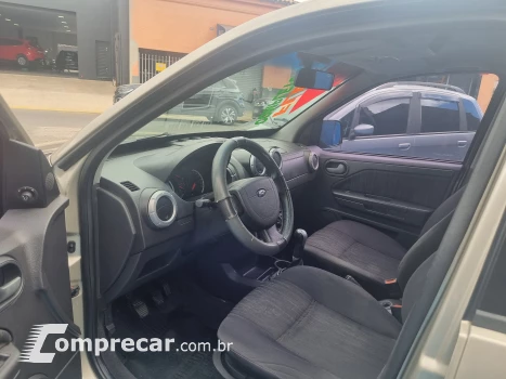 ECOSPORT 1.6 Freestyle 8V