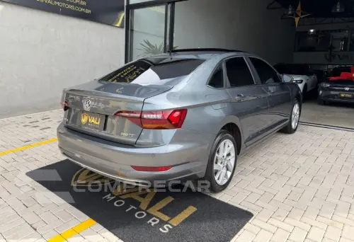 JETTA Comfort. 250 TSI 1.4 Flex 16v Aut.