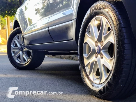 ECOSPORT 1.6 TITANIUM 16V FLEX 4P MANUAL