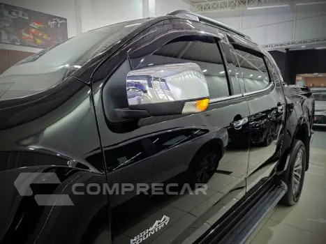 S10 2.8 16V TURBO DIESEL HIGH COUNTRY CD 4X4 AUTOMÁTICO