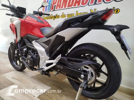 NC 750X 700 cc