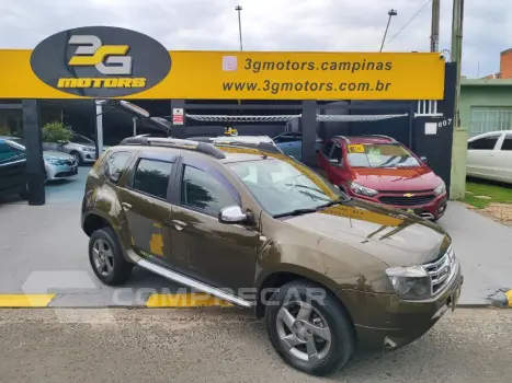 Renault DUSTER Dynamique 1.6 Flex 16V Mec. 4 portas
