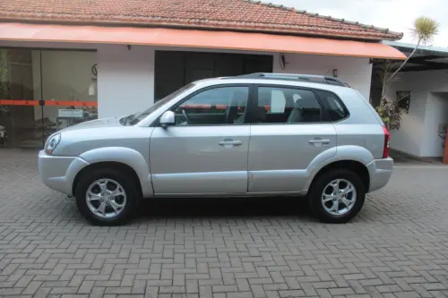 Tucson 2.0 16V 4P GLS AUTOMÁTICO