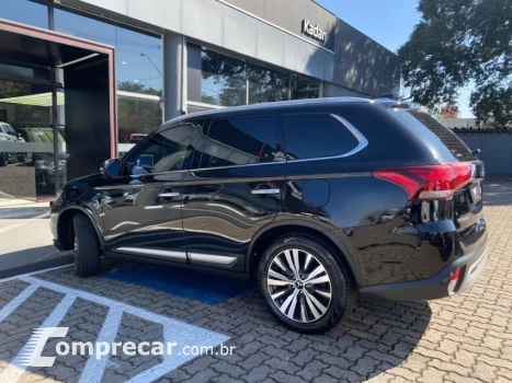 OUTLANDER 3.0 Mivec V6 Hpe-s AWD