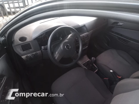 VECTRA 2.0 MPFI Elegance 8V