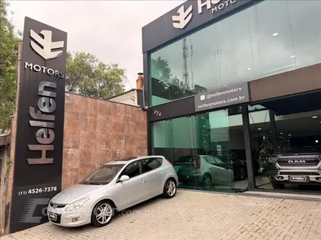 Hyundai I30 2.0 MPFI GLS 16V 4 portas