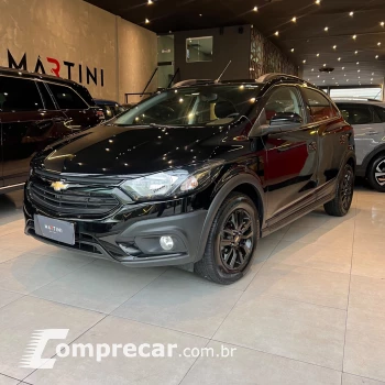 CHEVROLET ONIX HATCH ACTIV 1.4 8V Flex 5p Mec. 4 portas