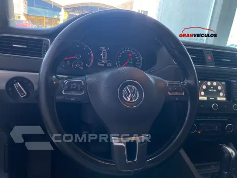 JETTA 2.0 TSI HIGHLINE 200CV GASOLINA 4P TIPTRONIC