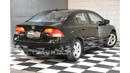 CIVIC - 1.8 LXS 16V 4P MANUAL