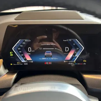 X1 2.0 16V Sdrive18i