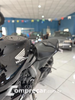 CB1000R