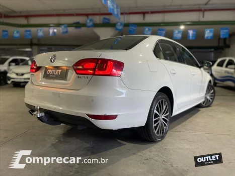 JETTA 2.0 COMFORTLINE FLEX 4P TIPTRONIC