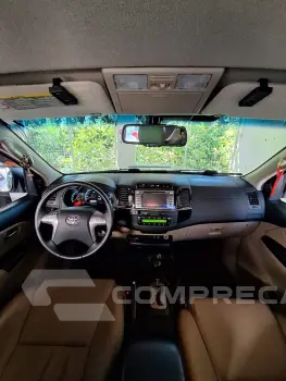 HILUX 3.0 SRV 4X4 CD 7 Lugares 16V Turbo Intercooler