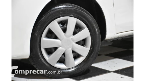 ETIOS HATCH - 1.3 X 16V 4P MANUAL