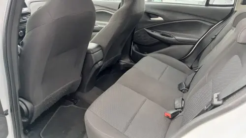 ONIX 1.0 Turbo Plus LT