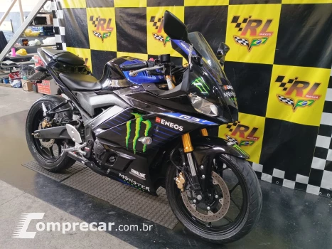 YZF R3 monster