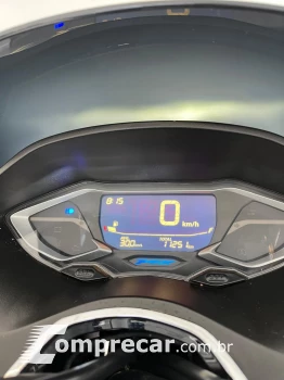 PCX 160