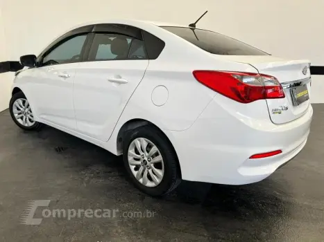 HB20S 1.6 COMFORT PLUS 16V FLEX 4P AUTOMATICO