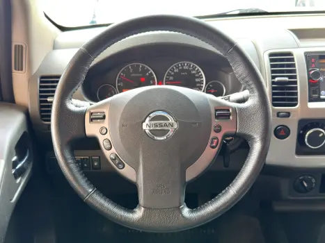 FRONTIER 2.5 SV ATTACK 4X4 CD TURBO ELETRONIC DIESEL 4P AUTO