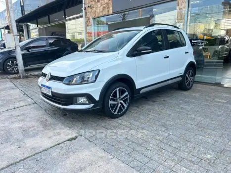 Volkswagen FOX 1.6 MSI TOTAL FLEX XTREME 4P MANUAL 4 portas