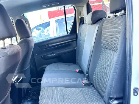 HILUX HILUX CD STD 2.8 16V TURBO DIE 4X4 4P C/AR