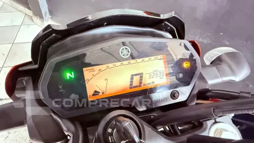 FZ25 ABS limited edition versão Marvel