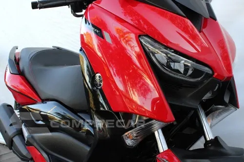 YAMAHA XMAX ABS