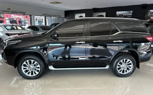 HILUX SW4 2.8 SRX 4X4 7 Lugares 16V Turbo Intercooler