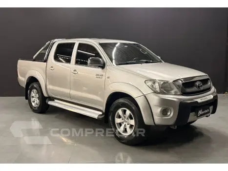Toyota HILUX 2.7 SR 4X2 CD 16V GASOLINA 4P MANUAL 4 portas