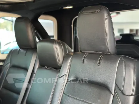 WRANGLER 2.0 TURBO GASOLINA UNLIMITED OVERLAND 4P 4X4 AT8