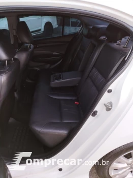 CITY Sedan LX 1.5 Flex 16V 4p Aut.