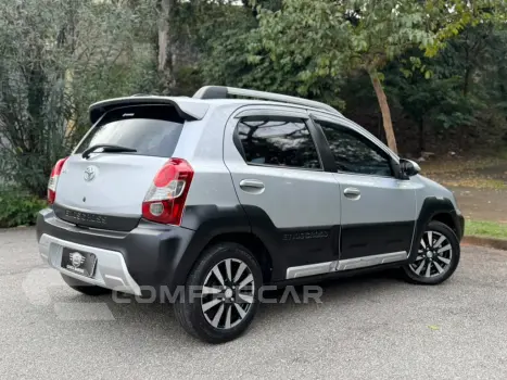 ETIOS 1.5 XS 16V FLEX 4P AUTOMÁTICO