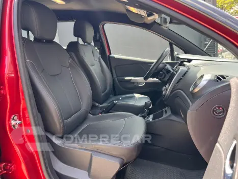 CAPTUR Intense Bose 1.6 16V Flex 5p Aut.