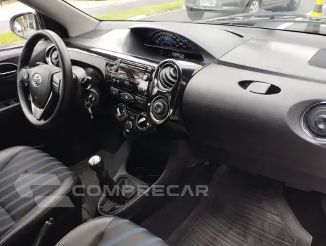 Etios Hatch 1.5 16V 4P FLEX XS