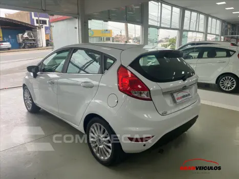 FIESTA 1.6 TITANIUM HATCH 16V FLEX 4P POWERSHIFT