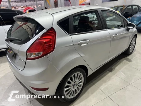 FIESTA HATCH - 1.6 TITANIUM HATCH 16V 4P AUTOMÁTICO