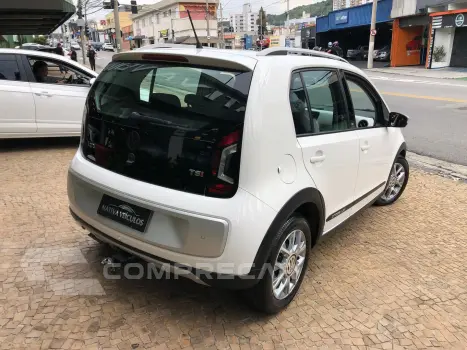 Cross Up 1.0 Tsi 12V Flex 4P Manual