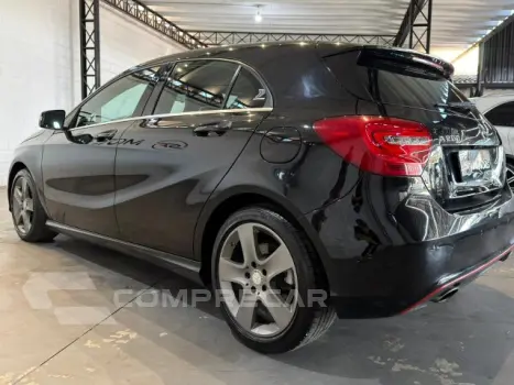 A 200 - 1.6 TURBO URBAN 16V 4P AUTOMÁTICO