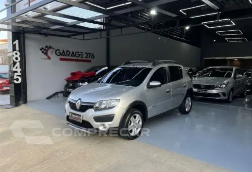 Renault SANDERO STEPWAY Easy R Flex 1.6 16V 5p 4 portas