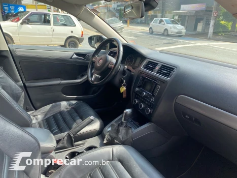 JETTA 2.0 TSI Highline 211cv