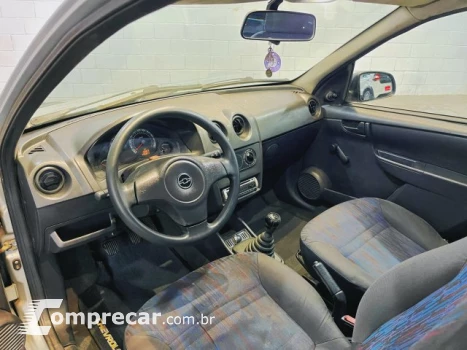 CELTA - 1.0 MPFI LIFE 8V 2P MANUAL