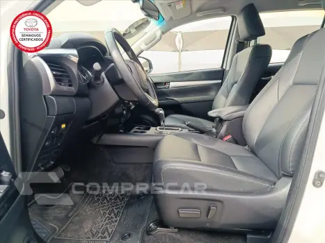 HILUX 2.8 D-4D TURBO DIESEL CD SRV 4X4 AUTOMÁTICO