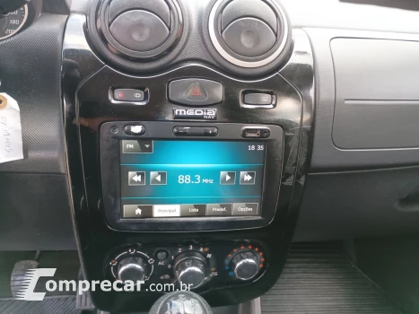 SANDERO 1.6 STEPWAY TWEED 8V FLEX 4P MANUAL