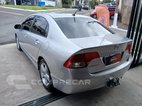 Civic Sedan LXS 1.8/1.8 Flex 16V Aut. 4p