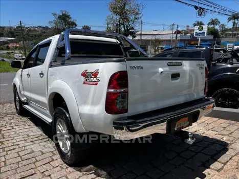 HILUX 3.0 SRV TOP 4X4 CD 16V Turbo Intercooler